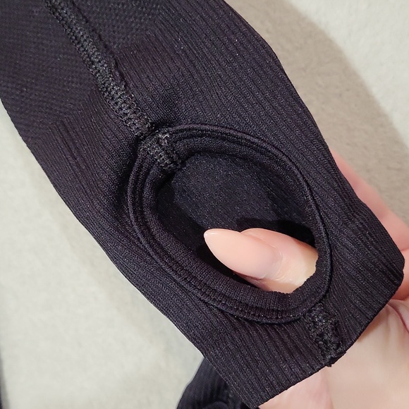 Gymshark Flex Sports Long Sleeve Crop Top - Picture 10 of 12